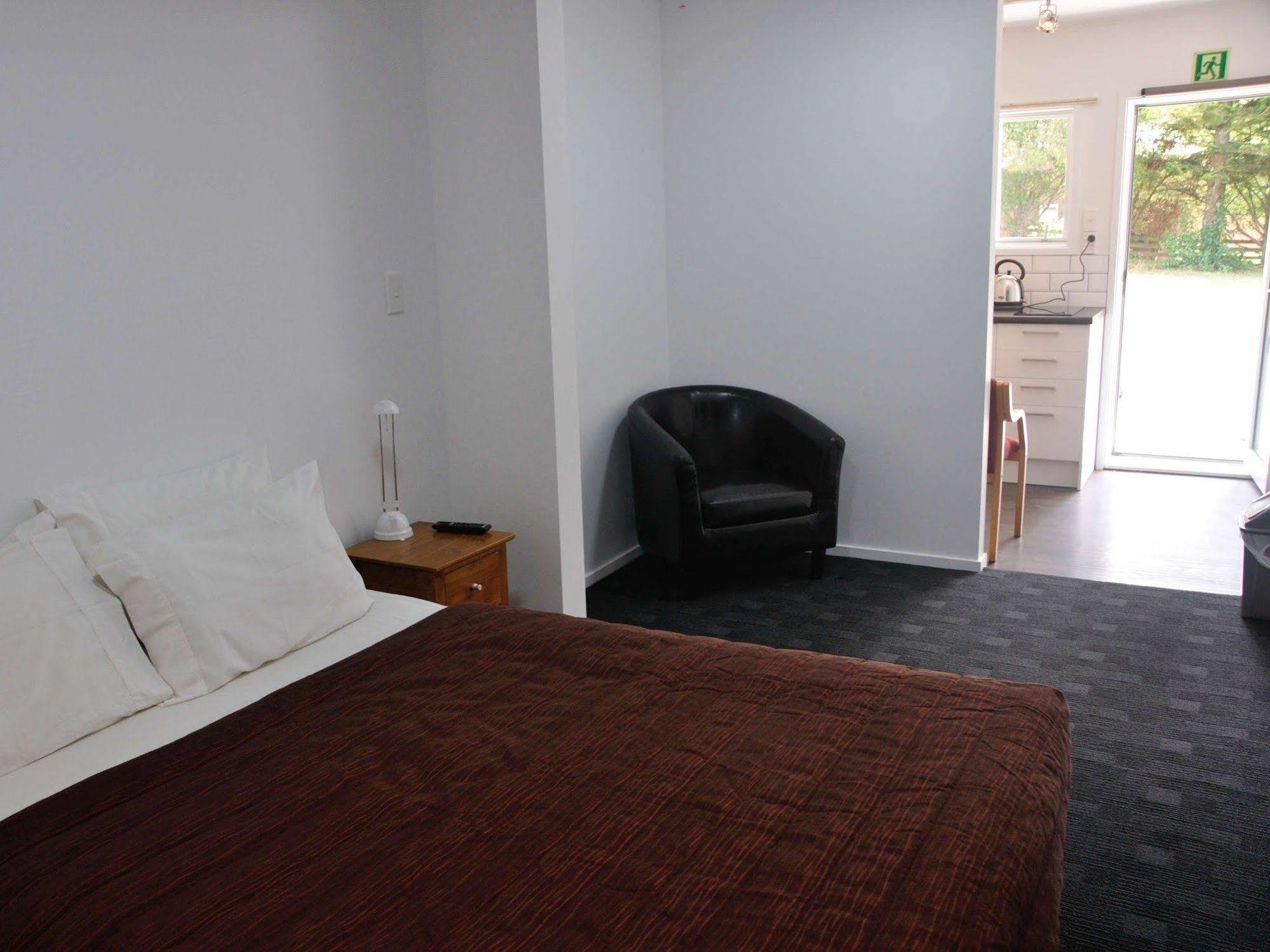 Newlands Court Motel Wellington Eksteriør billede